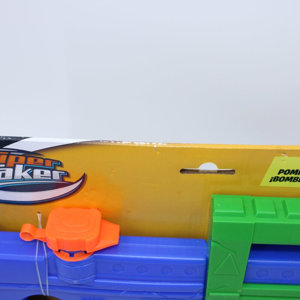 Nerf Super Soaker Fortnite Compact SMG Water Blaster Toy - Picture 3 of 5